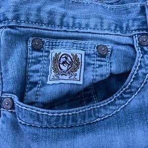 Cinch jeans 33x34 stained